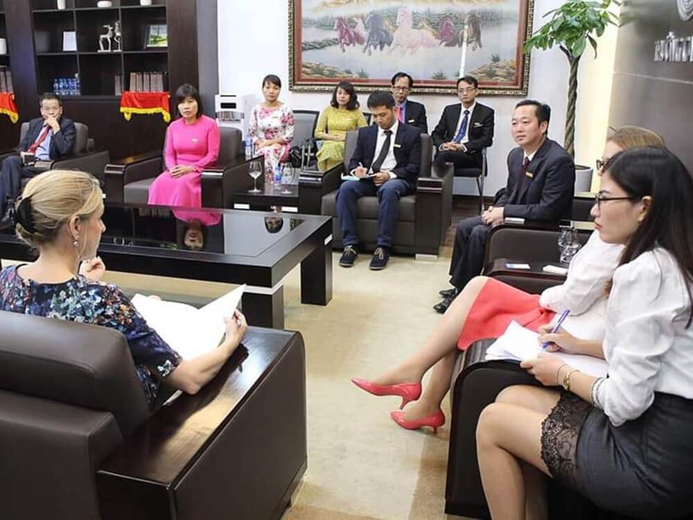 Dịch vụ phiên dịch dự án ngắn hạn, dài hạn chuyên nghiệp, bảo mật cao 2 dịch vụ phiên dịch dự án chuyên nghiệp